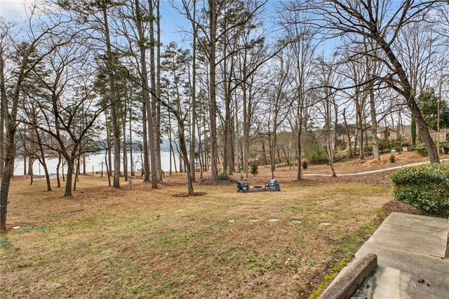 535 Poteet Lane, Seneca, SC 29678