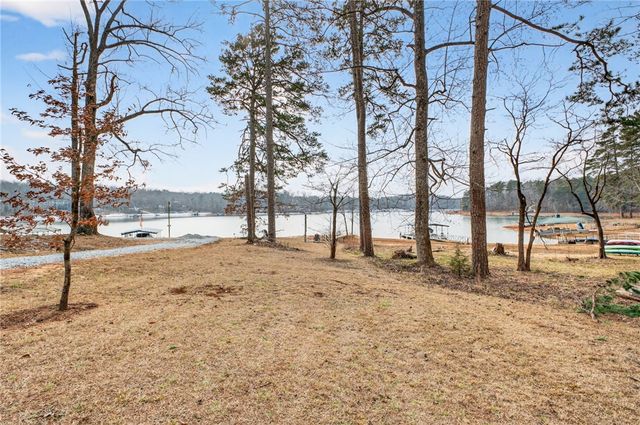 535 Poteet Lane, Seneca, SC 29678