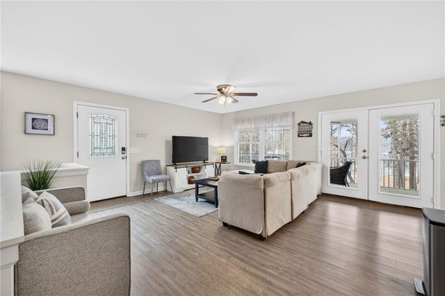 535 Poteet Lane, Seneca, SC 29678