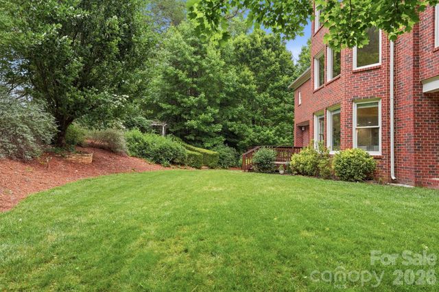 1107 Doverstone Court, Matthews, NC 28104