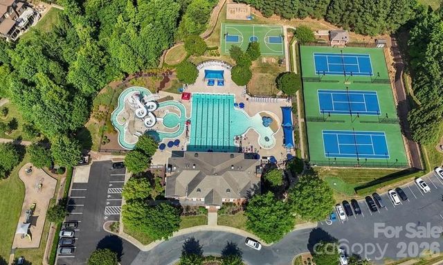 1107 Doverstone Court, Matthews, NC 28104