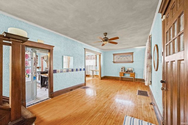 215 22nd Street, Logansport, IN 46947