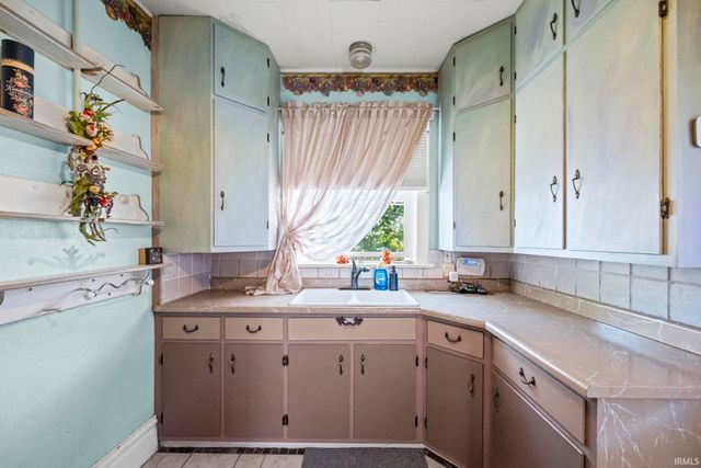 215 22nd Street, Logansport, IN 46947