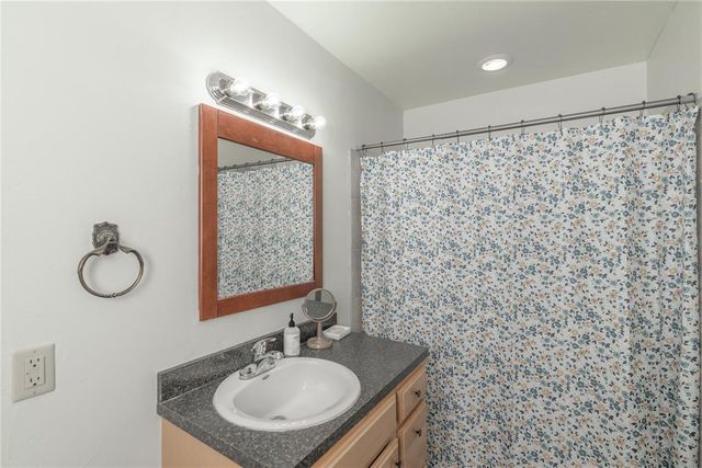 620 S Ash Street, Guthrie, OK 73044