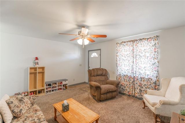 620 S Ash Street, Guthrie, OK 73044