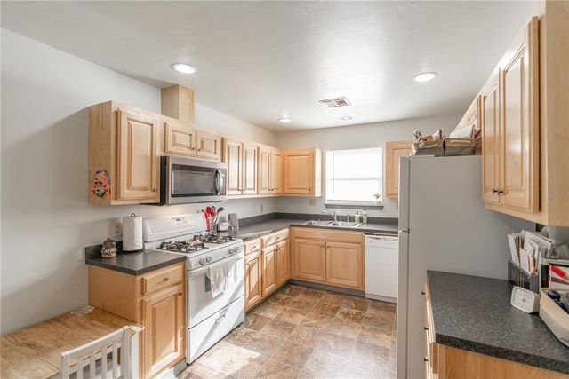 620 S Ash Street, Guthrie, OK 73044