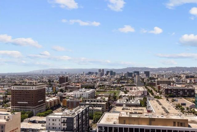 1100 Wilshire Boulevard 1812, Los Angeles, CA 90017