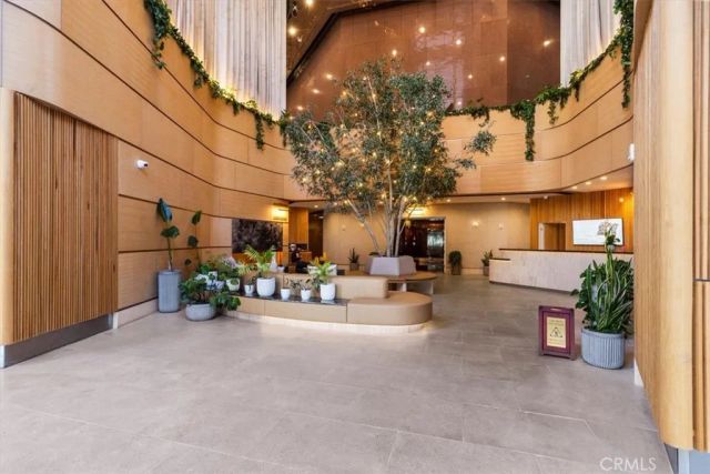 1100 Wilshire Boulevard 1812, Los Angeles, CA 90017
