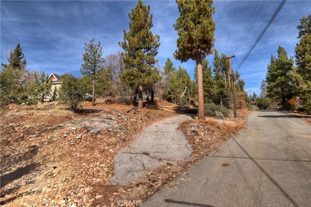 1115 Fawnskin, Fawnskin, CA 92333