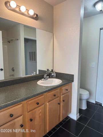 13700 RICHMOND PARK Drive N 305, Jacksonville, FL 32224