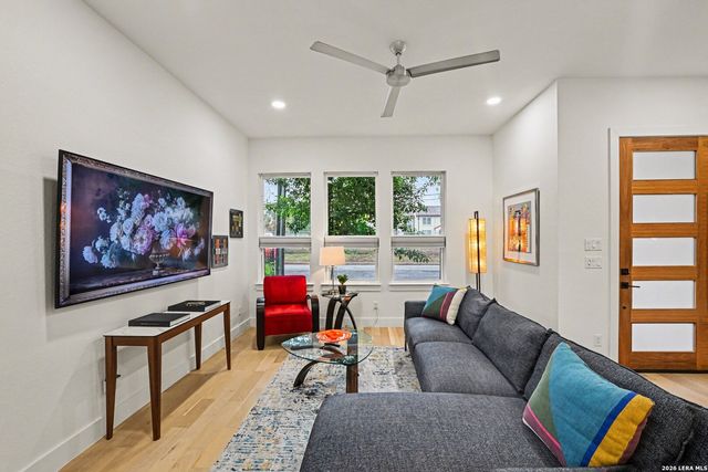 719 Eleanor Ave Unit 102, San Antonio, TX 78209