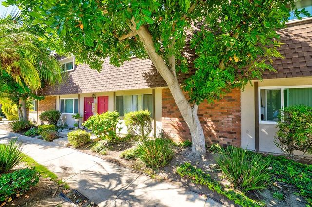 3733 N Harbor 53, Fullerton, CA 92835