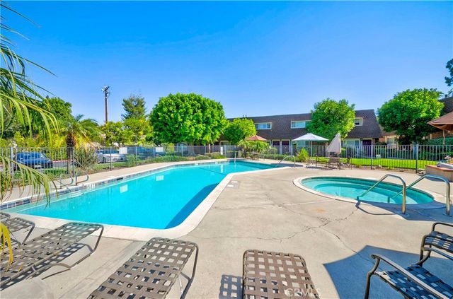 3733 N Harbor 53, Fullerton, CA 92835
