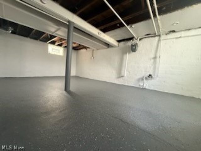 3545 W 129th Street, Cleveland, OH 44111