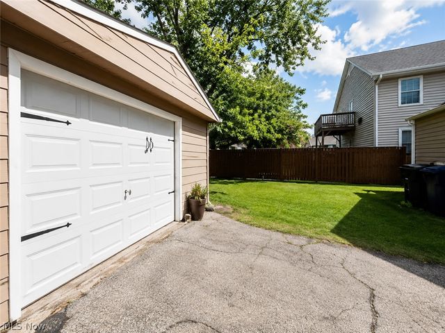 3545 W 129th Street, Cleveland, OH 44111