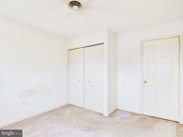 3707 WHEATLAND DR, Dover, PA 17315