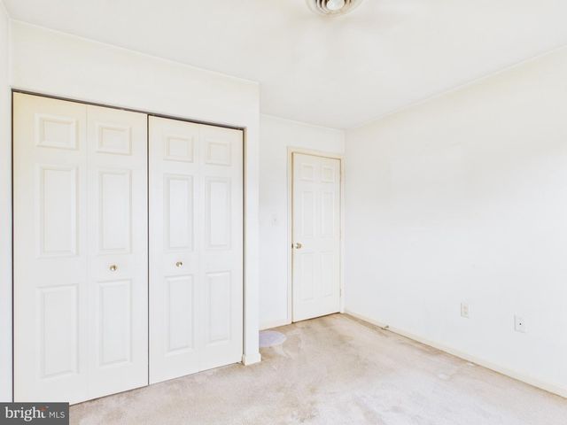 3707 WHEATLAND DR, Dover, PA 17315
