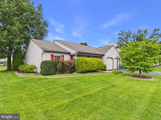 3707 WHEATLAND DR, Dover, PA 17315