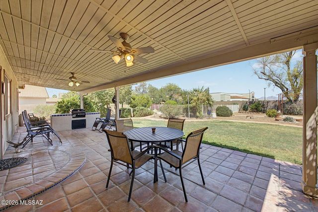 9111 E La Palma, Tucson, AZ 85747