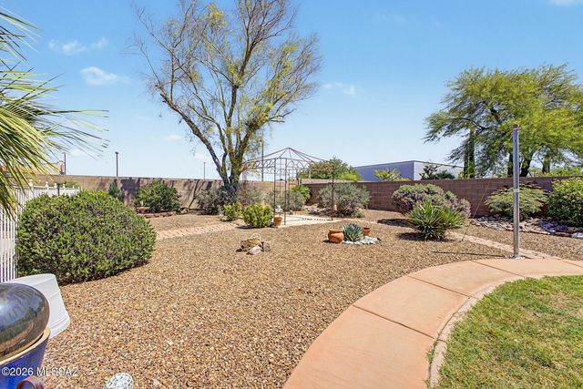 9111 E La Palma, Tucson, AZ 85747