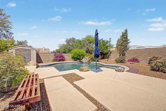 9111 E La Palma, Tucson, AZ 85747