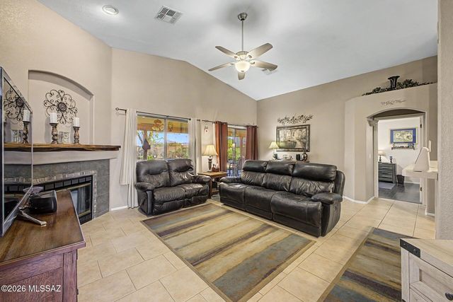 9111 E La Palma, Tucson, AZ 85747