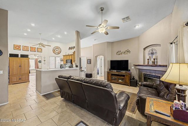 9111 E La Palma, Tucson, AZ 85747