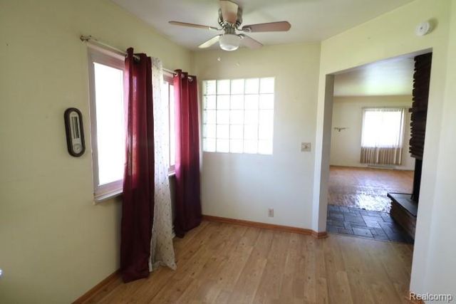 5482 Shamrock Lane, Flint, MI 48506