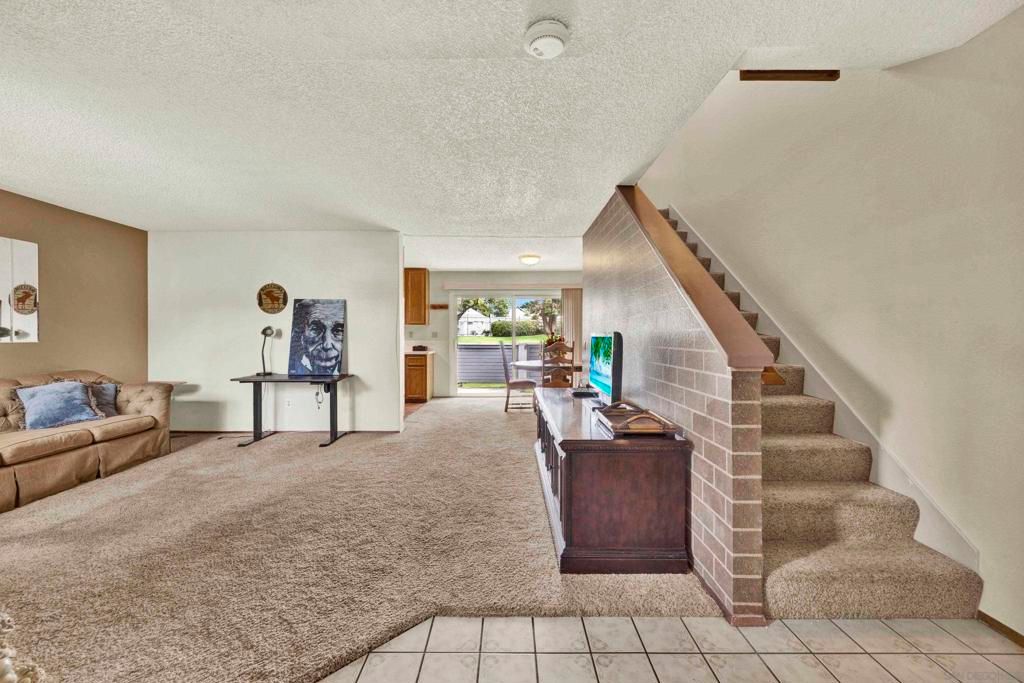 Image 19 of property listing at 350 Windjammer Cir, Chula Vista, CA 91910