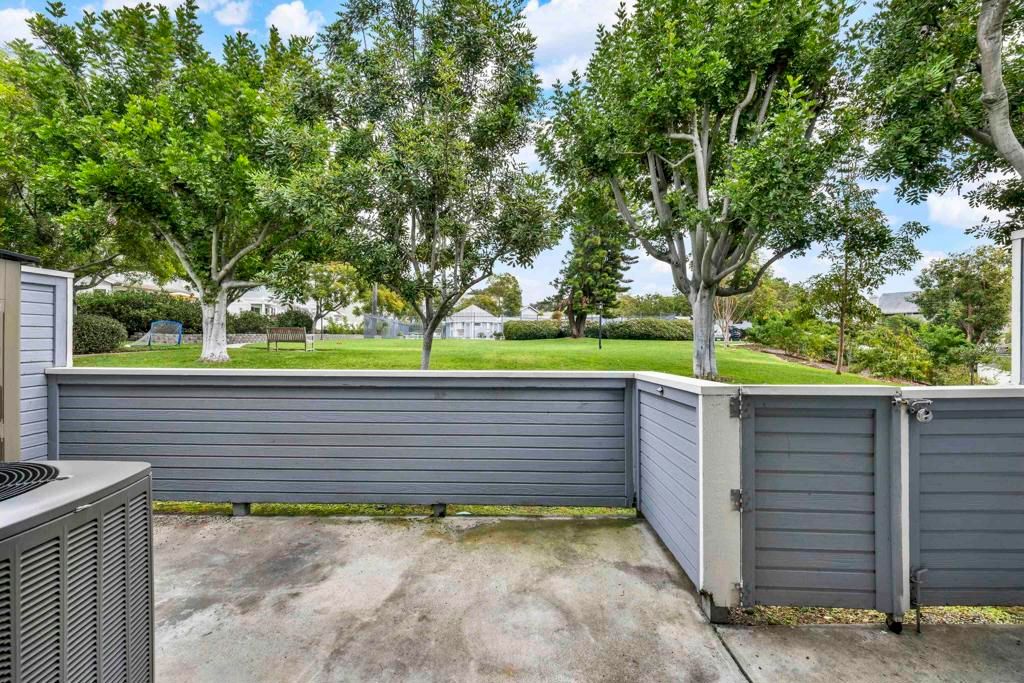 Image 39 of property listing at 350 Windjammer Cir, Chula Vista, CA 91910