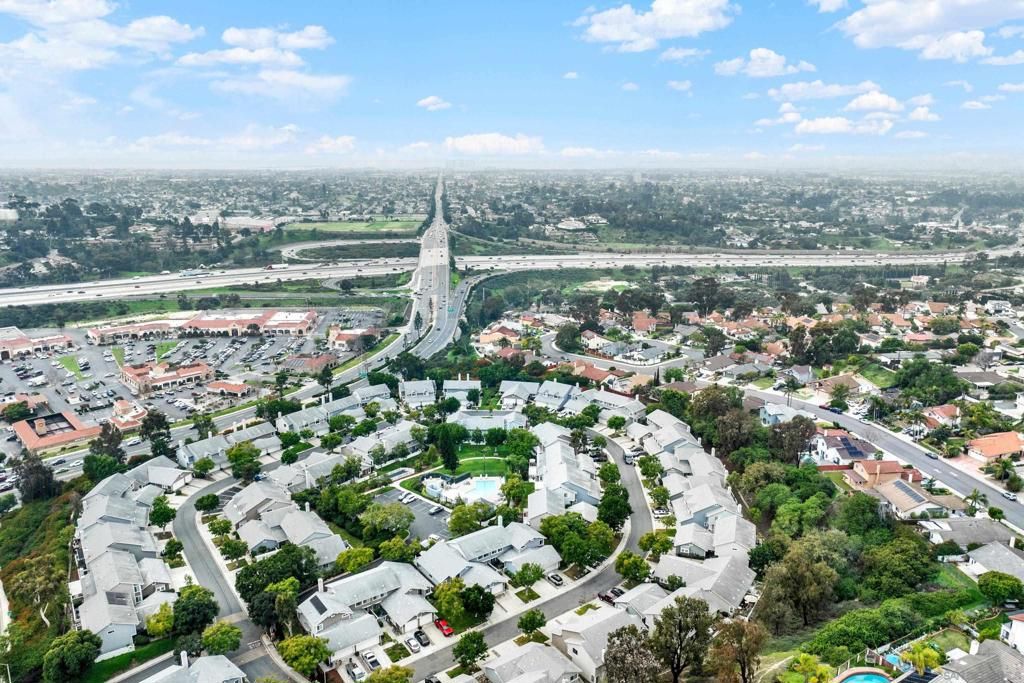 Image 50 of property listing at 350 Windjammer Cir, Chula Vista, CA 91910