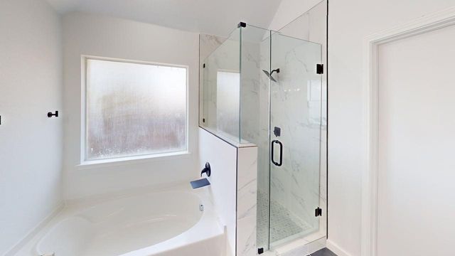 1028 Aviary Drive, Aubrey, TX 76227