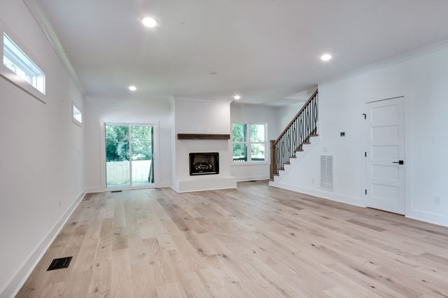 6340B Alamo Pl, Nashville, TN 37209