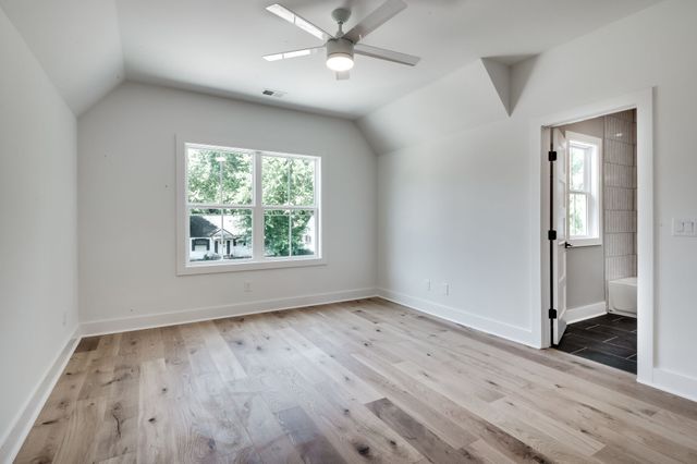 6340B Alamo Pl, Nashville, TN 37209