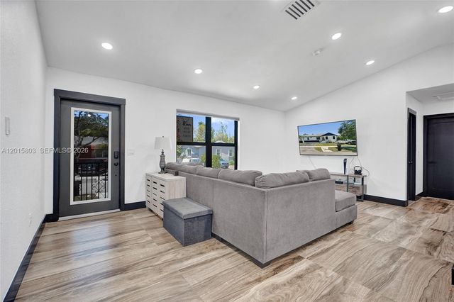 9750 SW 211th St 9750, Cutler Bay, FL 33189