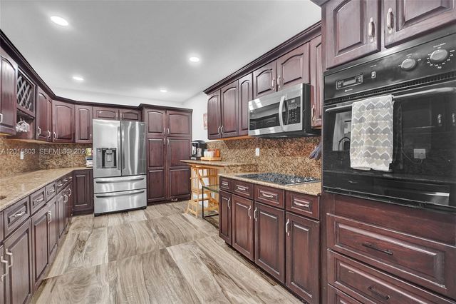 9750 SW 211th St 9750, Cutler Bay, FL 33189