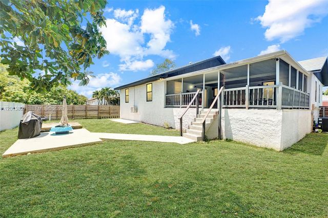 9750 SW 211th St 9750, Cutler Bay, FL 33189