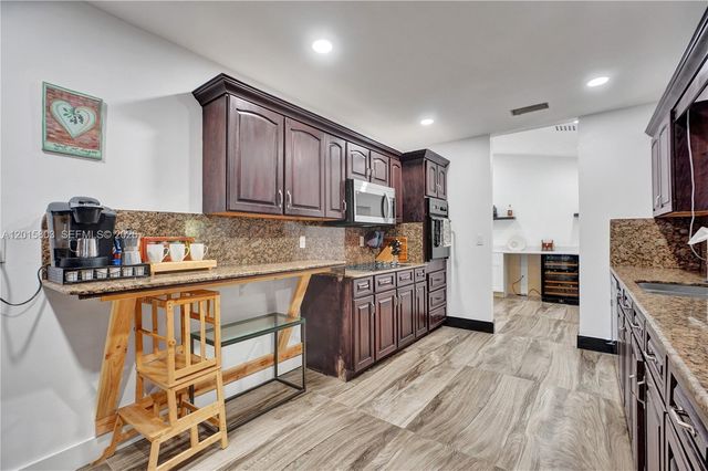9750 SW 211th St 9750, Cutler Bay, FL 33189