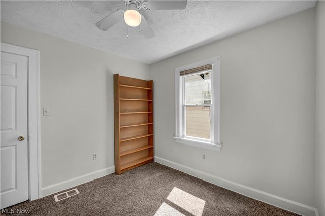 21821 Wilmore Avenue, Euclid, OH 44123