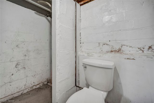 21821 Wilmore Avenue, Euclid, OH 44123