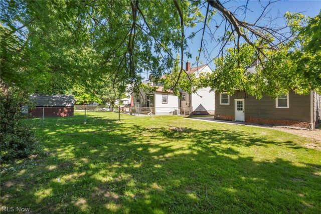 21821 Wilmore Avenue, Euclid, OH 44123