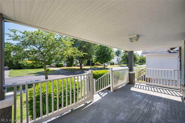 21821 Wilmore Avenue, Euclid, OH 44123