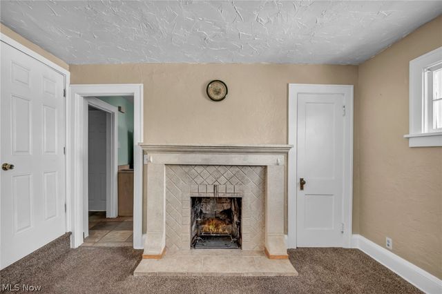 21821 Wilmore Avenue, Euclid, OH 44123