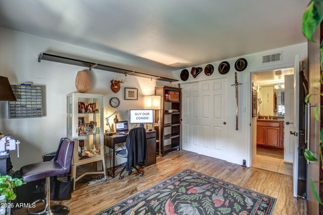 8500 E INDIAN SCHOOL Road 243, Scottsdale, AZ 85251