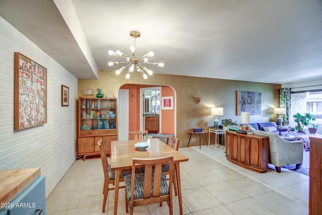 8500 E INDIAN SCHOOL Road 243, Scottsdale, AZ 85251
