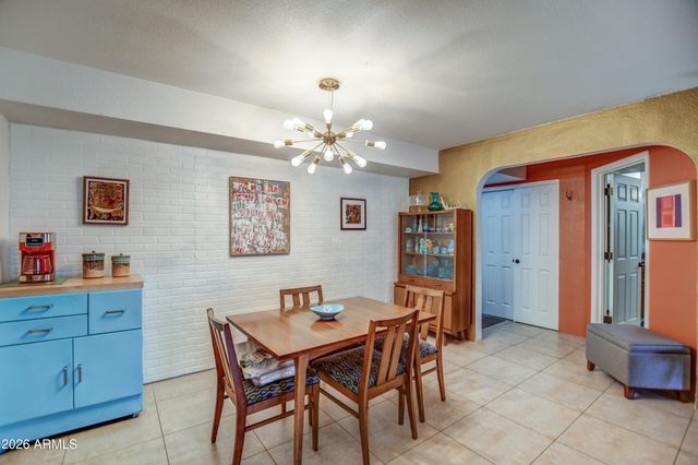 8500 E INDIAN SCHOOL Road 243, Scottsdale, AZ 85251