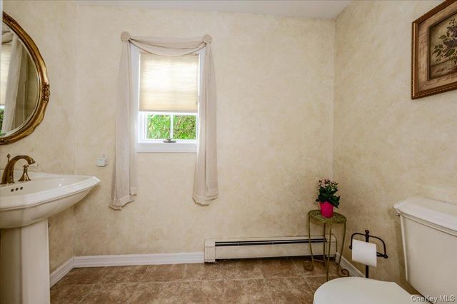 150 Harborview Drive, Massapequa, NY 11758
