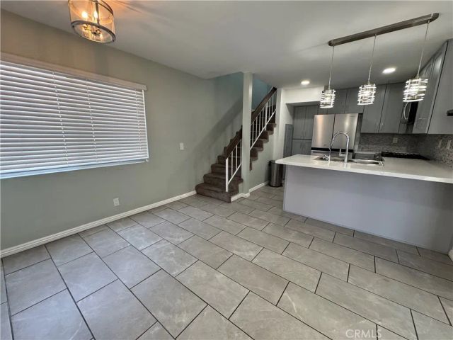 810 W Lambert, La Habra, CA 90631