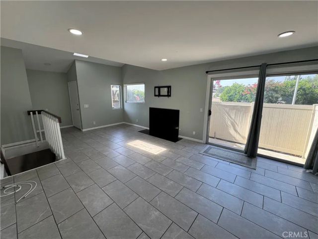 810 W Lambert, La Habra, CA 90631