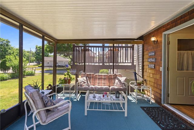 14 Oak Street, West Warwick, RI 02893